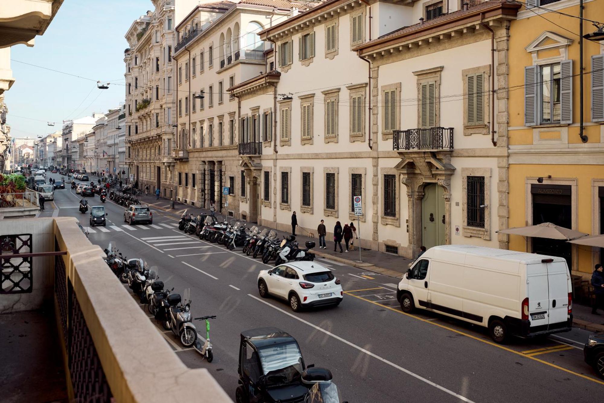 Corso Venezia View With Private Balcony - Corso Venezia Suite Milano Exterior foto