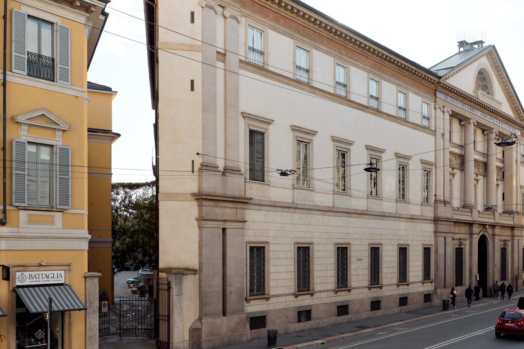 Corso Venezia View With Private Balcony - Corso Venezia Suite Milano Exterior foto